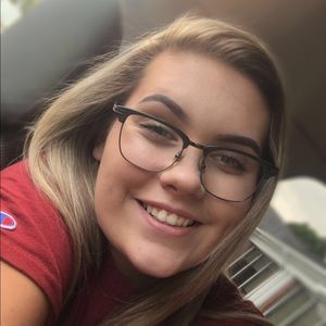 Meet your Posher, Kaylee